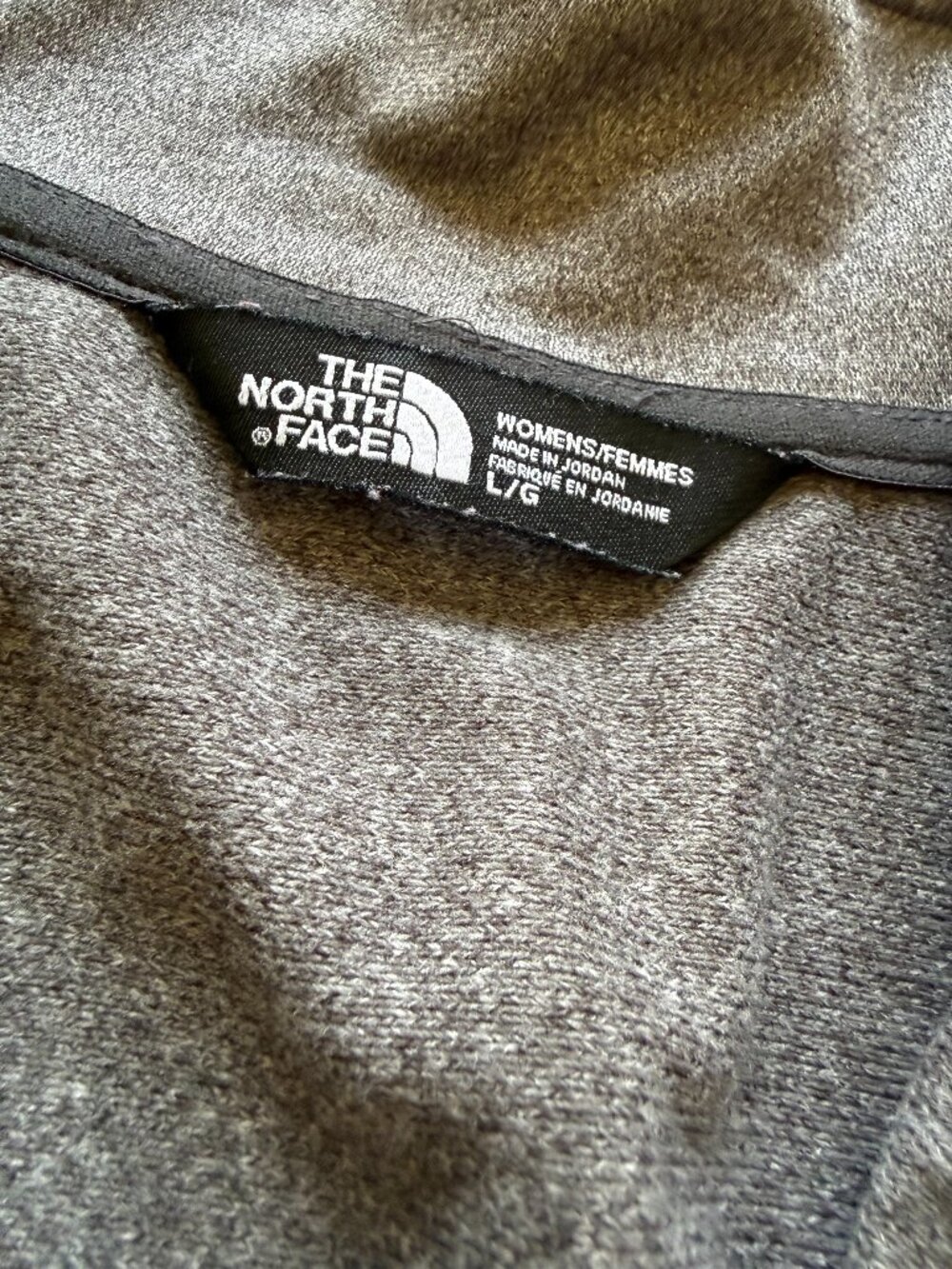 The North Face Grey Crossover Quarter-Zip- Cozy Size L